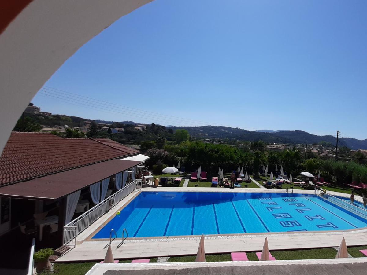 Eleni Apartments Арилас Екстериор снимка
